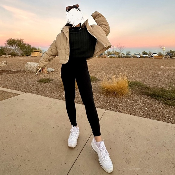 Cream Corduroy Puffer Jacket Drop Shoulder - Picture 4 of 15